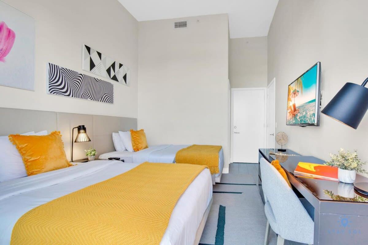 Luxury Amenities, Infinity Pool, Gym, Hot Tub Hollywood Exterior foto
