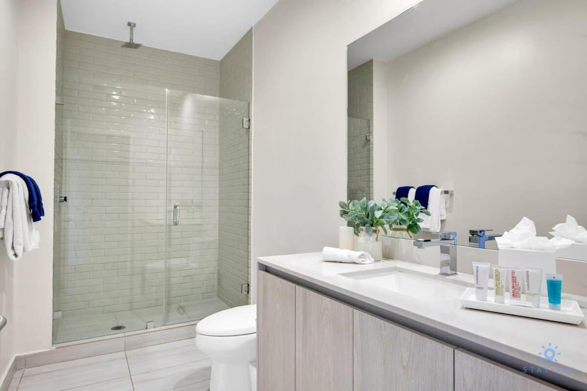 Luxury Amenities, Infinity Pool, Gym, Hot Tub Hollywood Exterior foto